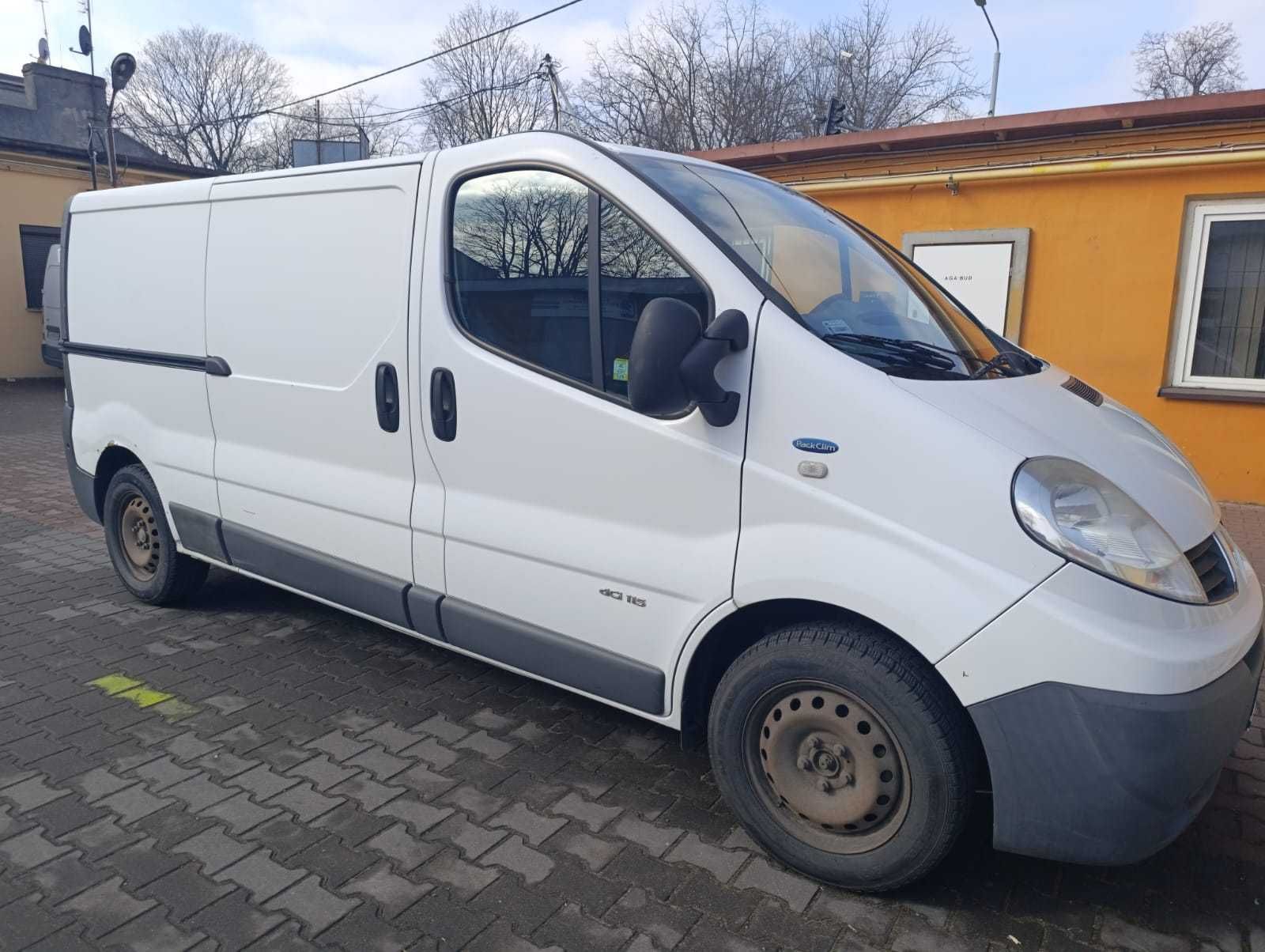 Renault TRAFIC 2.0 2013 rok VAT 23%