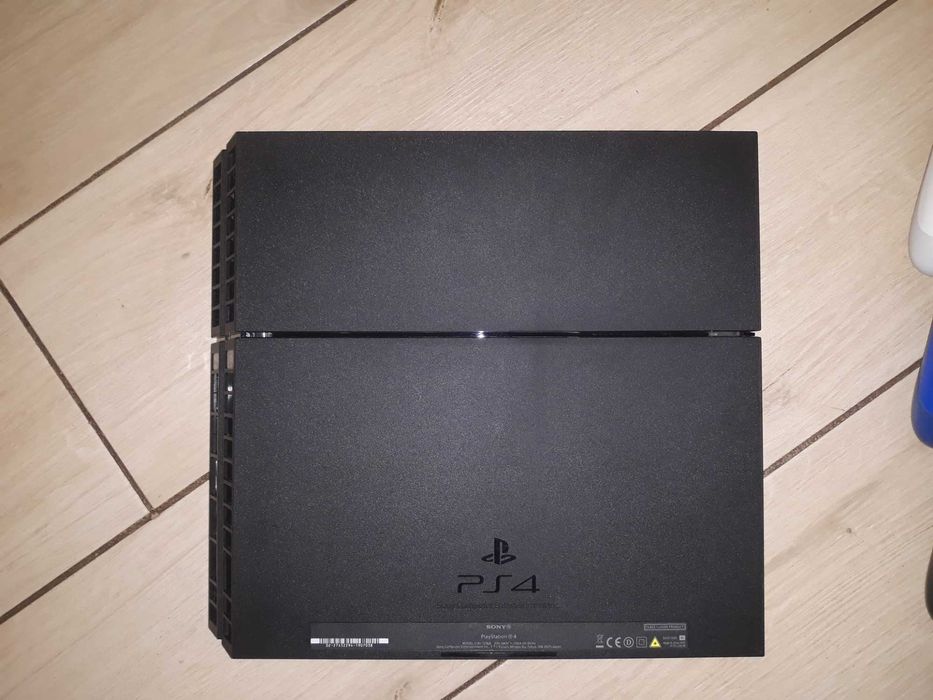 Игровая приставка Sony PlayStation 4 (500GB Black (БУ))