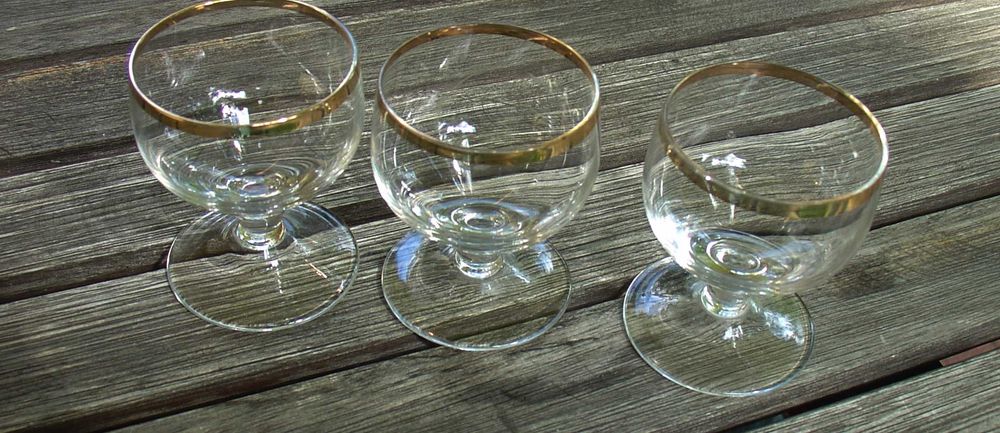 Kieliszki złocone PRL