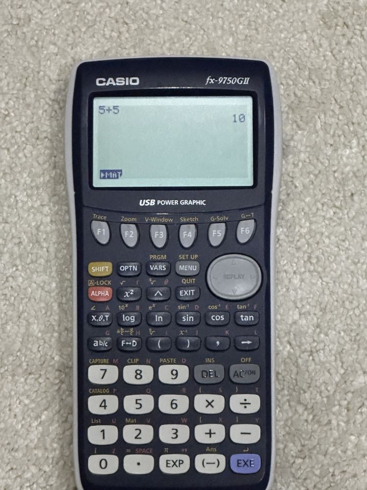 Calculadora Gráfica CASIO FX-9750GII