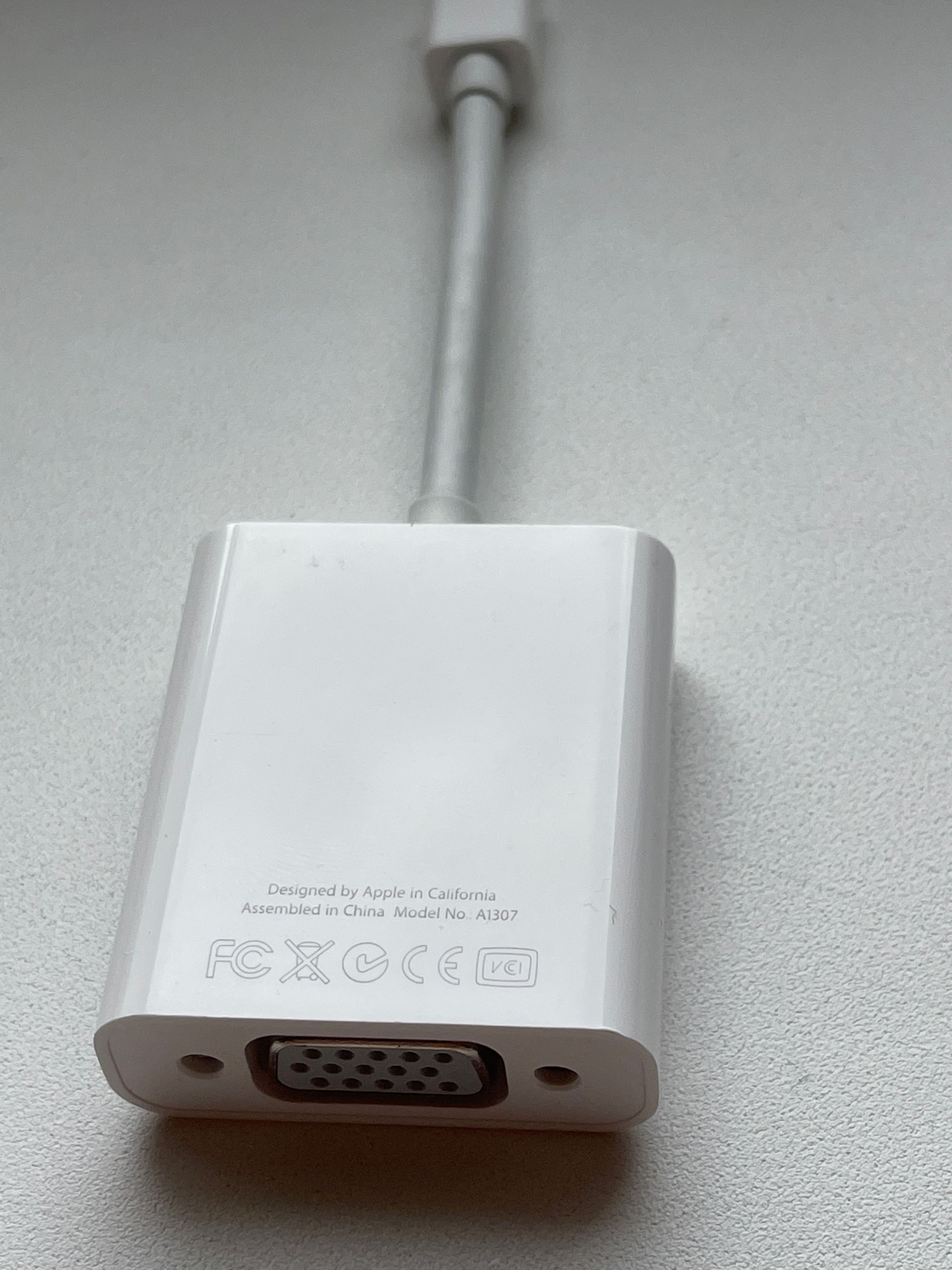 Original Адаптер Apple A1307 Mini DisplayPort to VGA Adapter