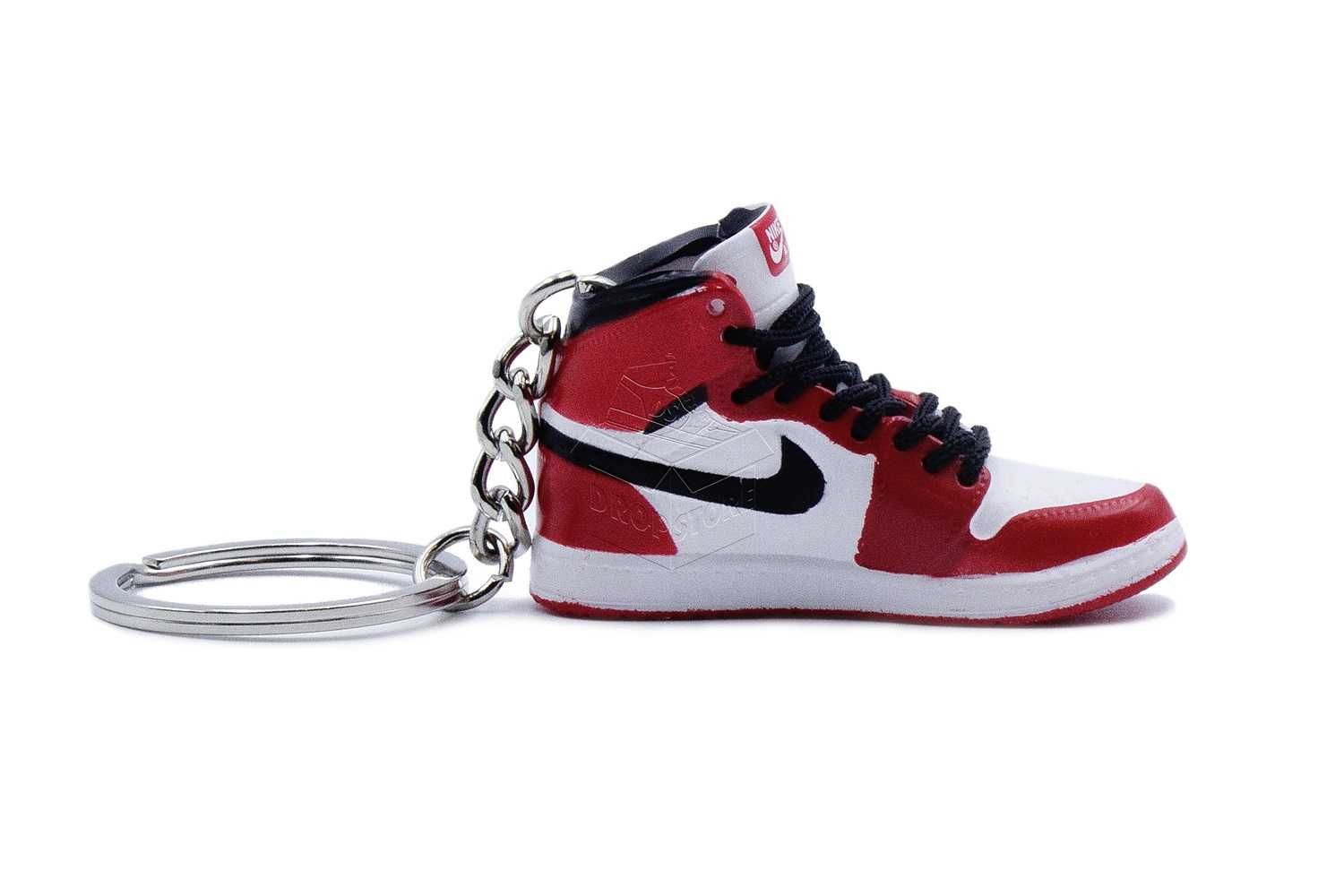 Brelok Nike AIR JORDAN 1 High Chicago / 555088–101