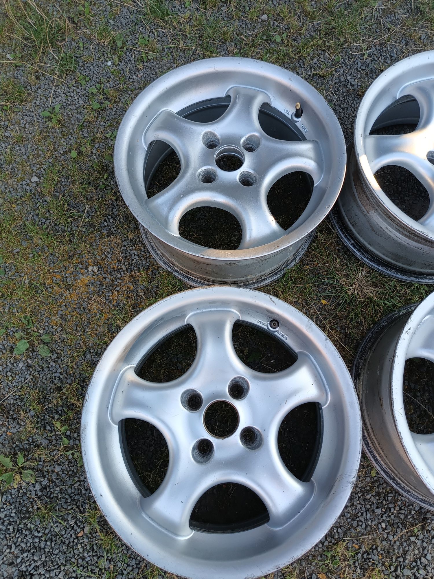 Alufelgi 15 z rantem 4x100 15 cali opel vw renault seat