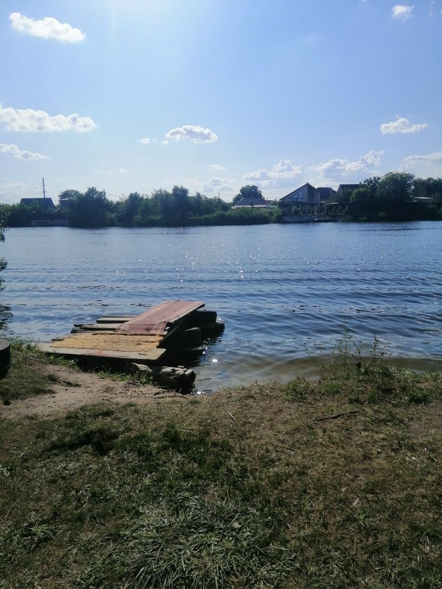 Продам дом в городе Новомосковск со своим берегом реки Самара.