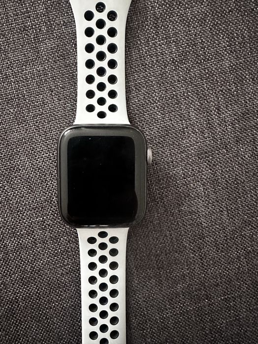 Apple whatch serie 4 44mm / edição NIKE