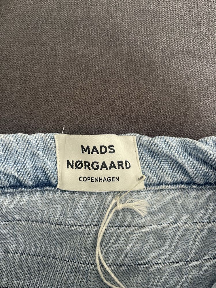 Міні спілниця Mads Norgaard