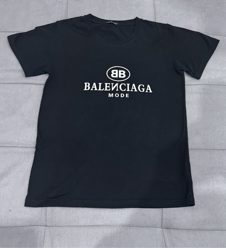 Жилетка BALENCIAGA баленсіяга