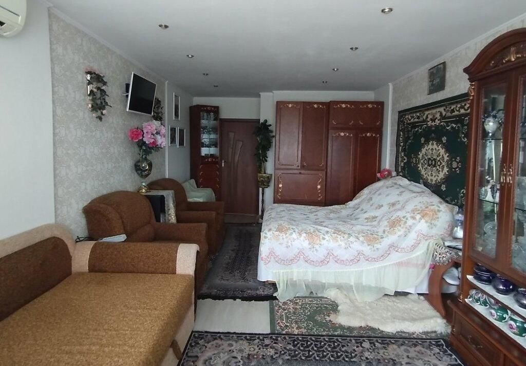 Продам 1-кімнатну квартиру у ЖК «Мега-сіті», Стара Дарниця AK