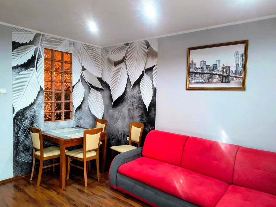 Trzy-pokojowe w centrum miasta od zaraz