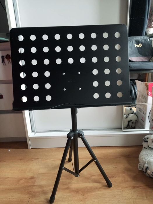 Gitara elektroakustyczna Cort + zestaw akcesoriów