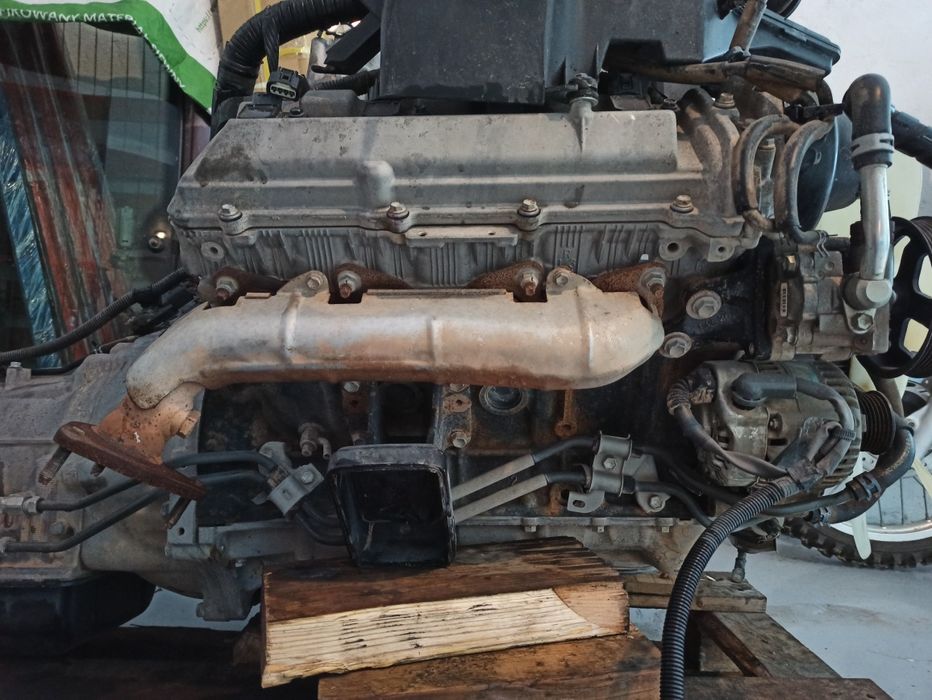 Land Cruiser 100 4.7 V8 silnik 2uz-fe kompletny ze skrzynią i reduktor