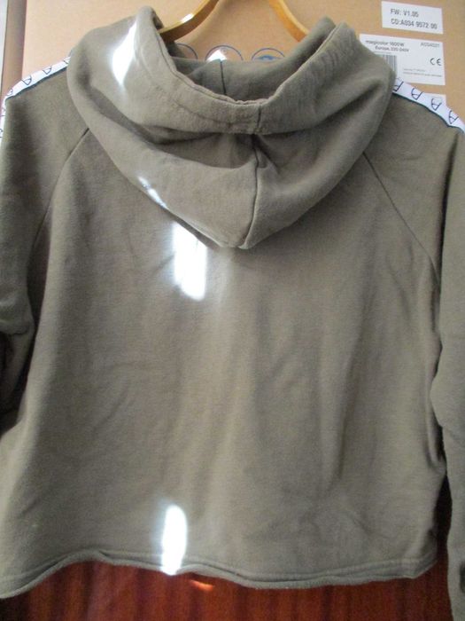 худи кроп топ Ellesse с лампасами