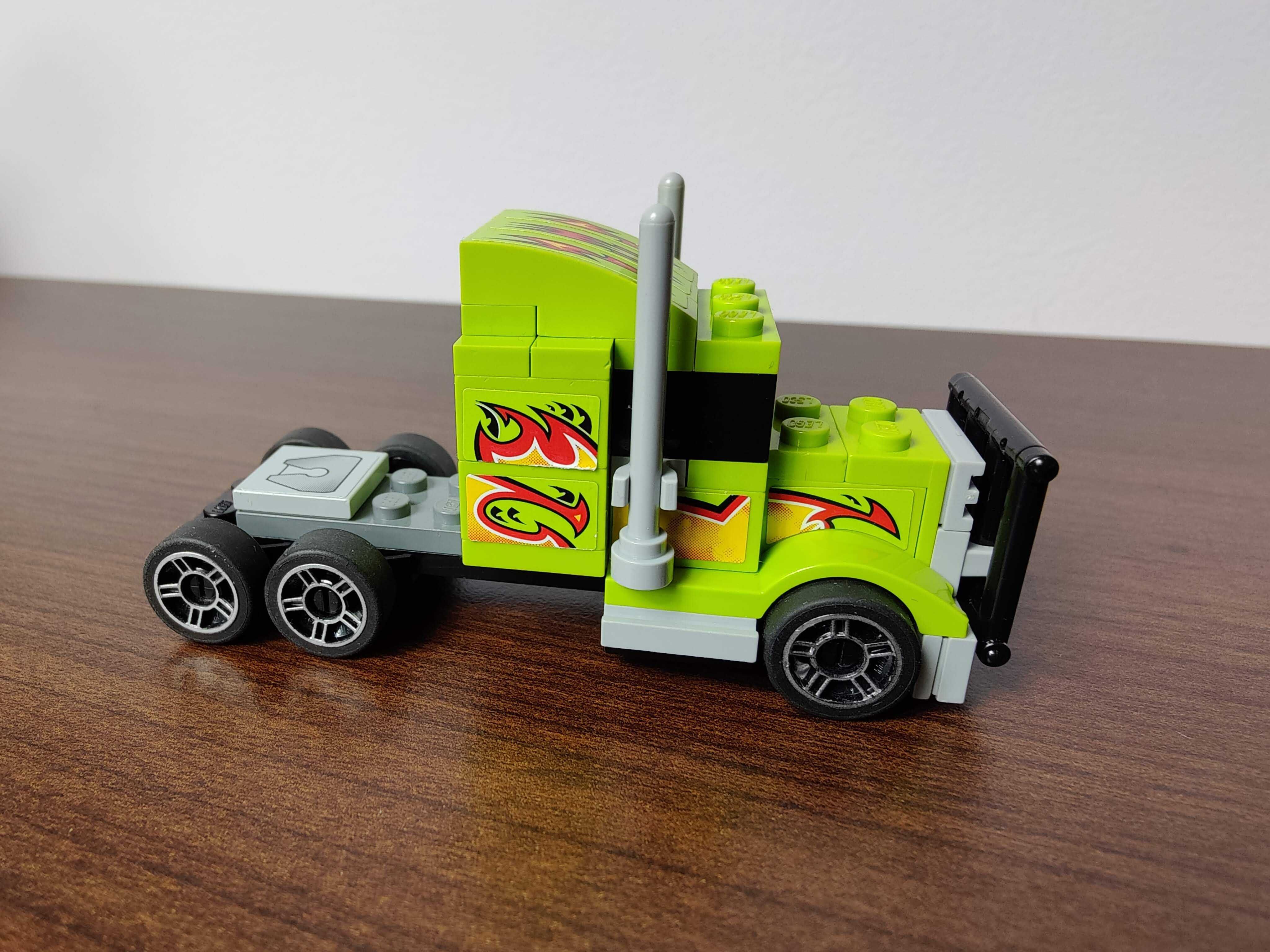 Lego Racers Stłuczka i kradzież (Security Smash) 8199
