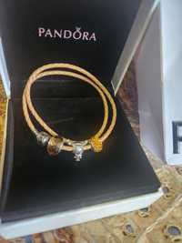 Pulseira pandora em pele nova