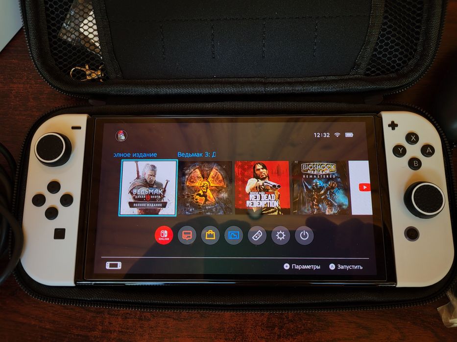 Портативна консоль Nintendo Switch Oled з іграми k.e.f.i.r