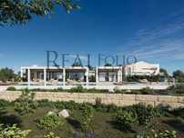 Moradia de Luxo Exclusiva com Vista Panorâmica para o Oceano