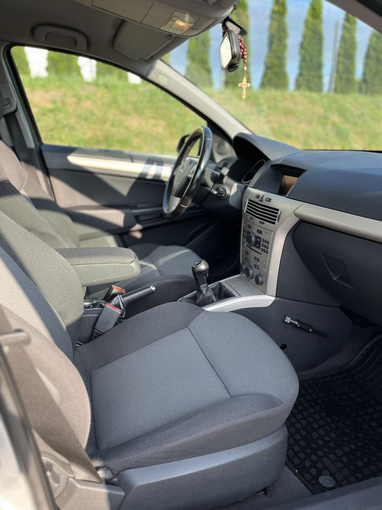 Opel Astra H 2007