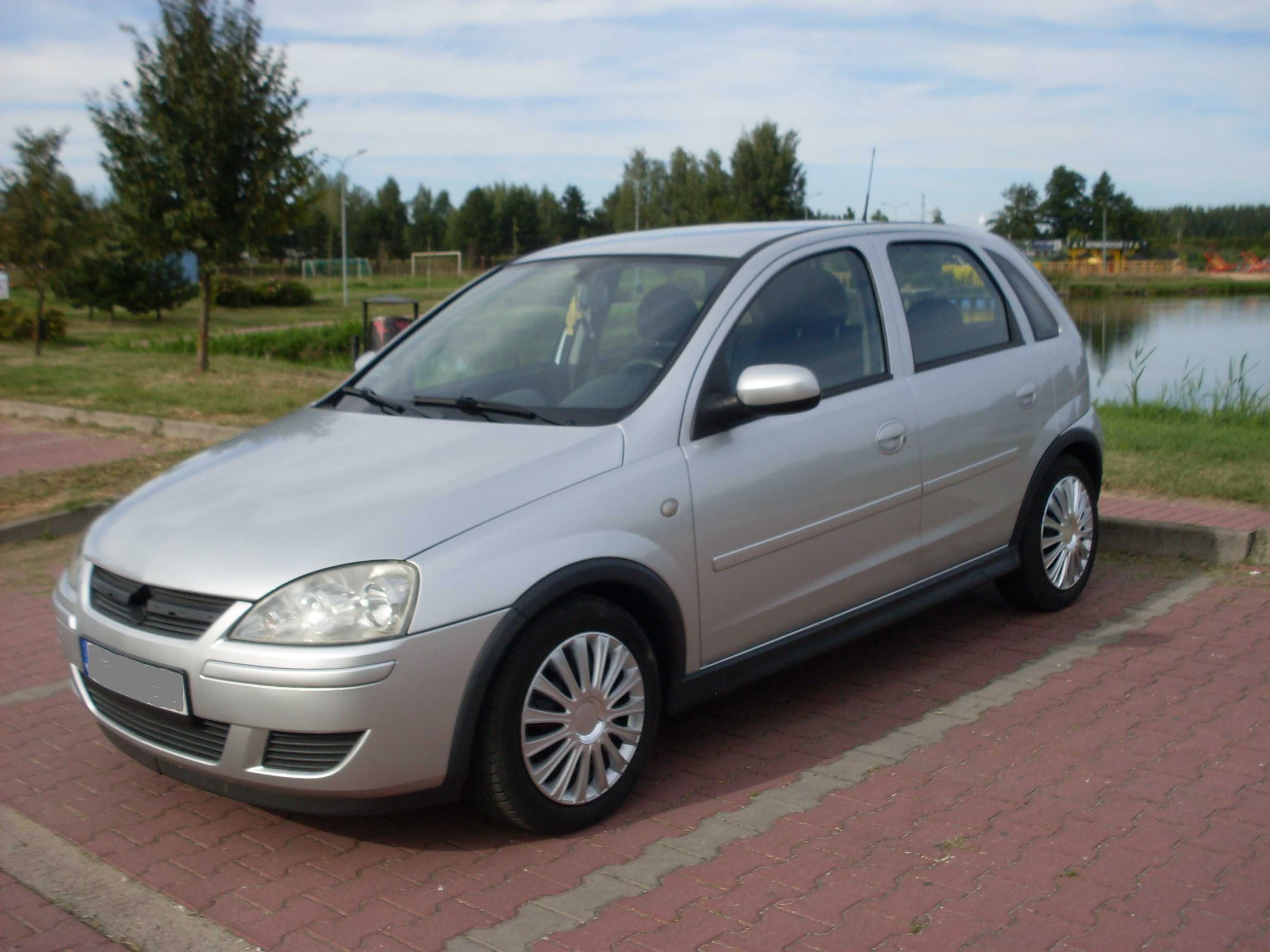 Opel corsa benzyna