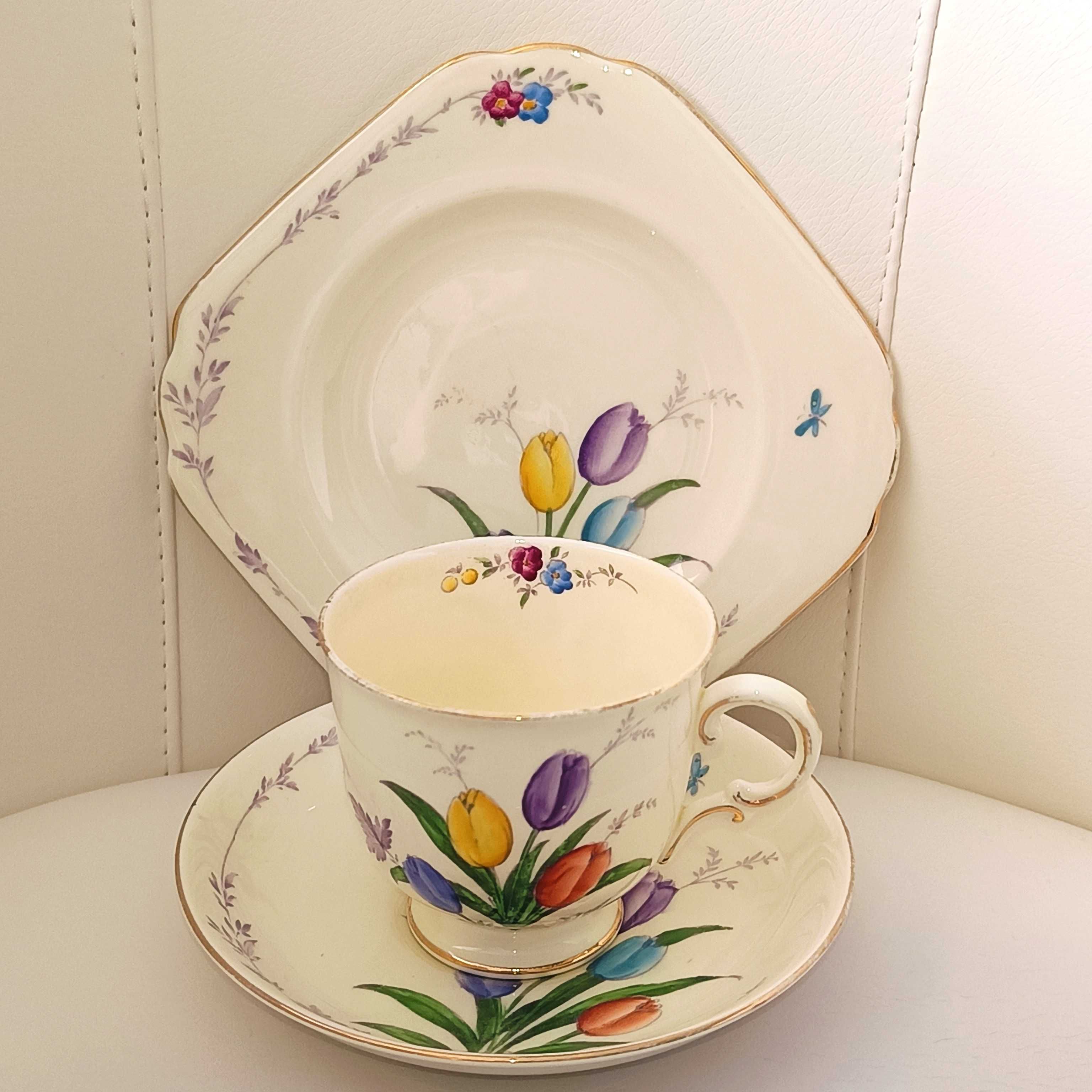 **filiżanka TULIPANY porcelana PLANT Tuscan 1921+