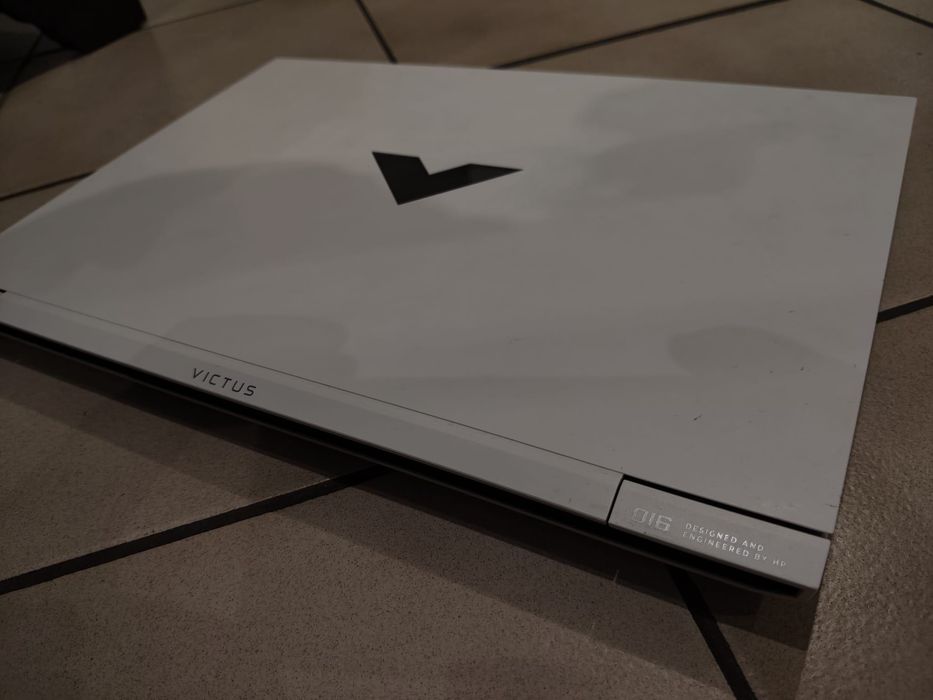 OPORTUNIDADE - PC GAMING portátil - Victus hp