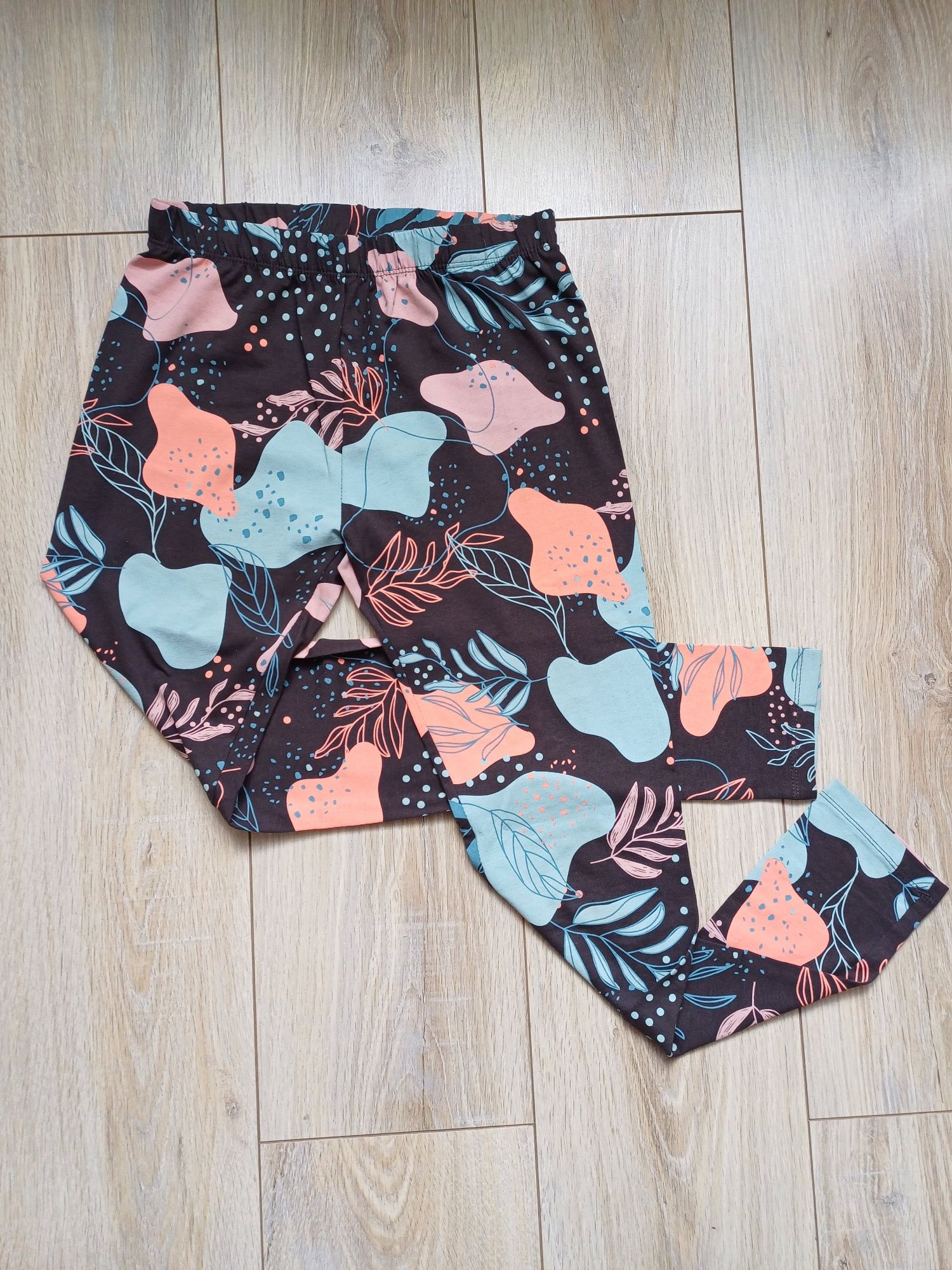 Dziewczęce legginsy w rozm. 170