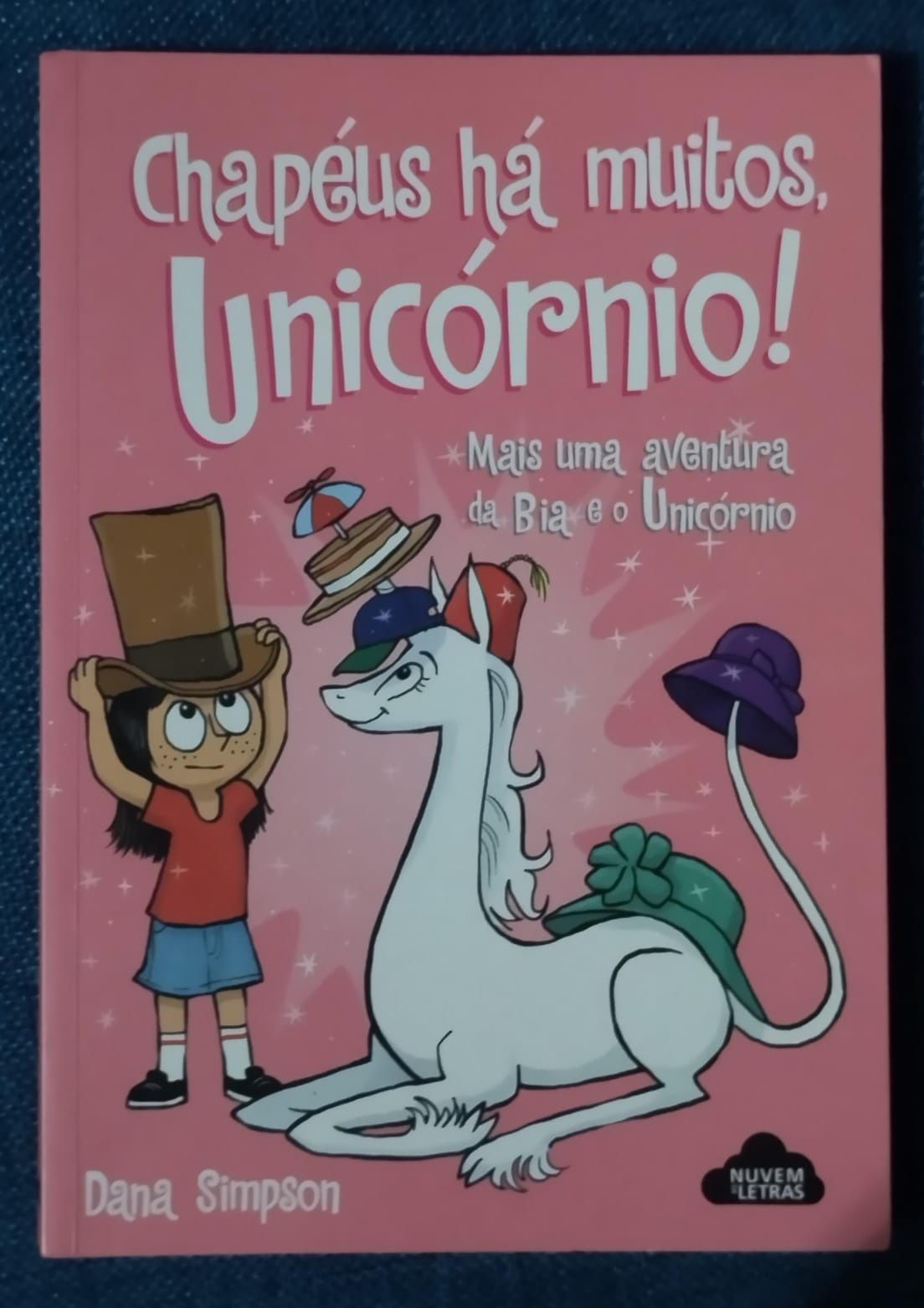 Livros : Bia e o unicórnio