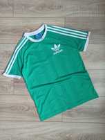 Футболка Adidas s з полосами на рукавах Адідас originals
