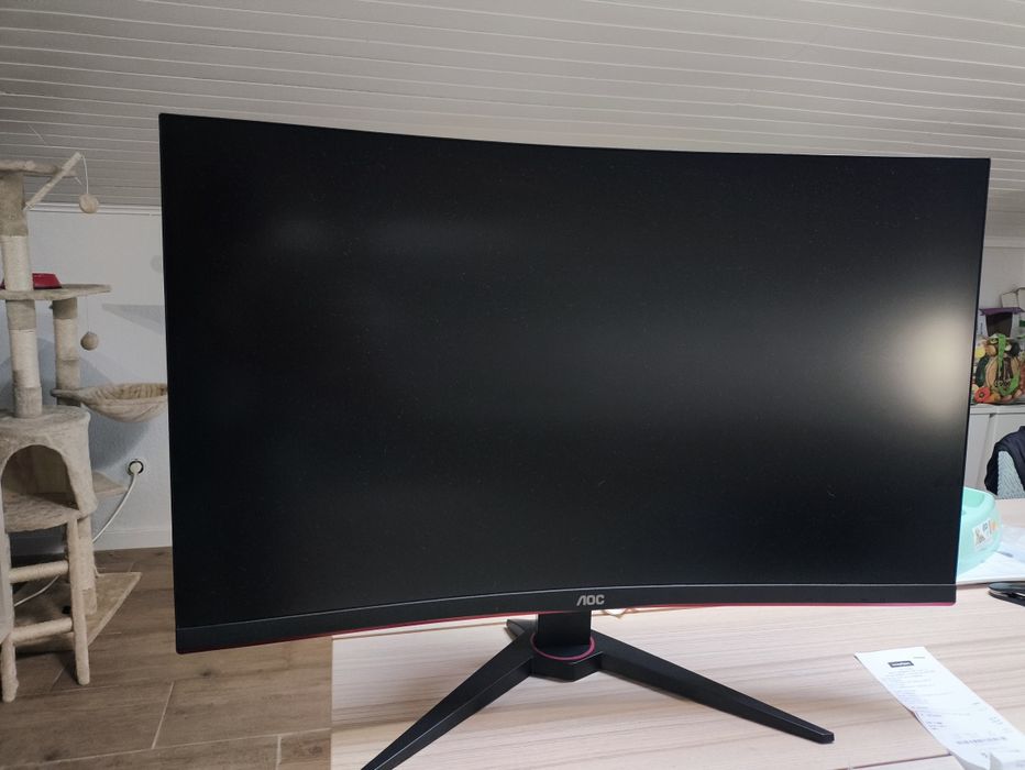 AOC 32' FHD 240hz