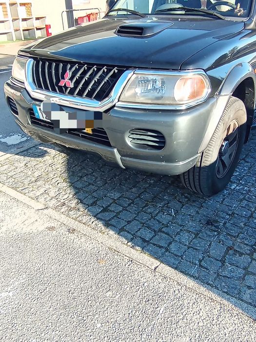 Mitsubishi Pajero com excelente motor
