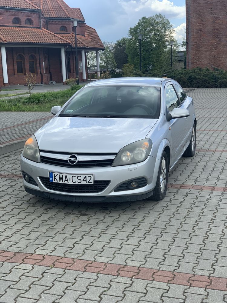 Opel Astra H GTC z gazem / wspomaganie / tempomat / climatronic