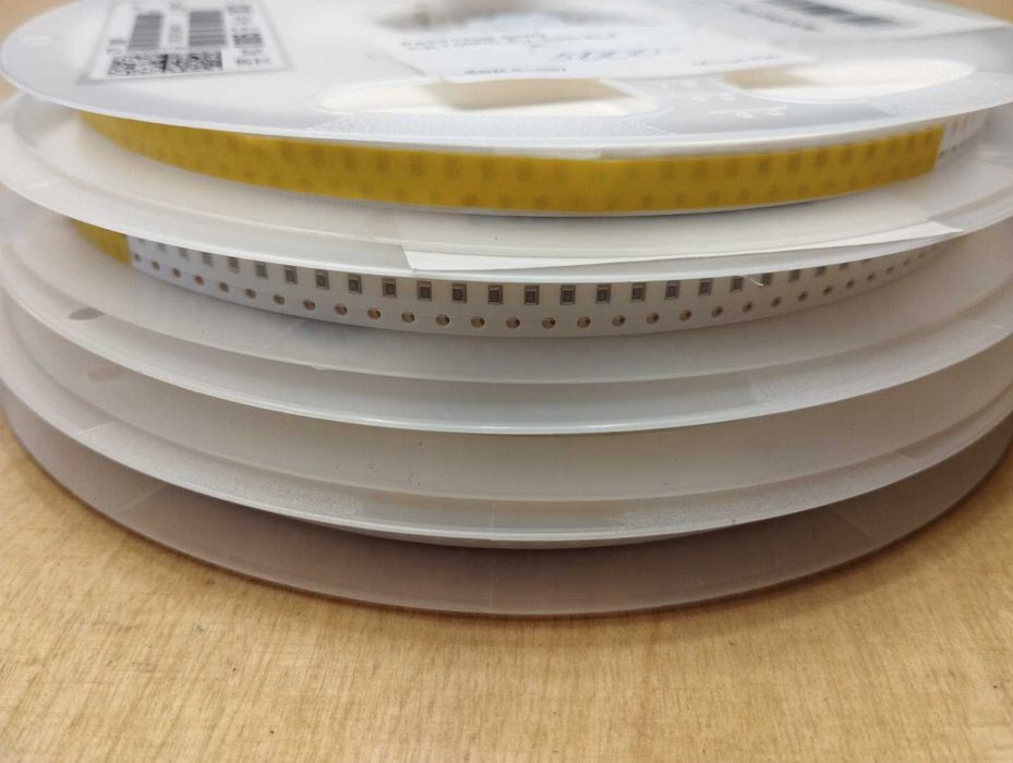 Пассивные электронные компоненты, SMD резистор, чип-резистор