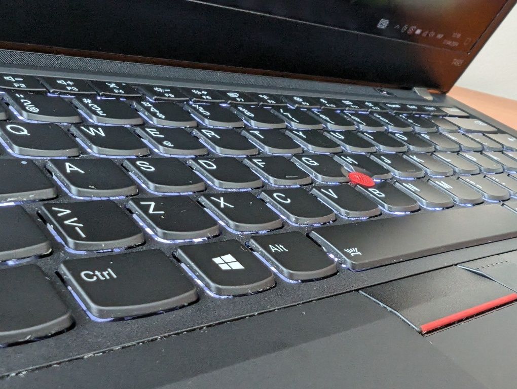 Ноутбук Lenovo ThinkPad T495/14/FHD/Ryzen5 Pro 3500/16/512
