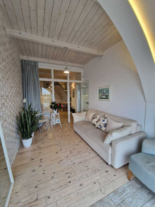 Продам стильную 2комн.кв. в сердце исторического Центра Одессы