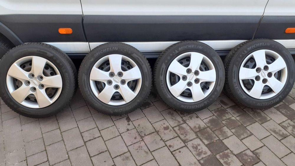 Koła zima 4x KIA/HYUNDAI 6Jx15, ET45, 5x114.3+195/65R15 M+S , Kołpaki
