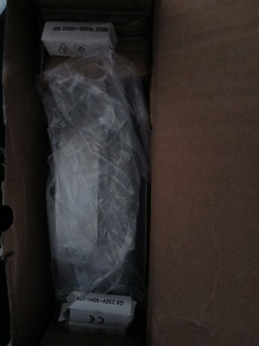 Plafon łazienkowy lampa nadtynkowa