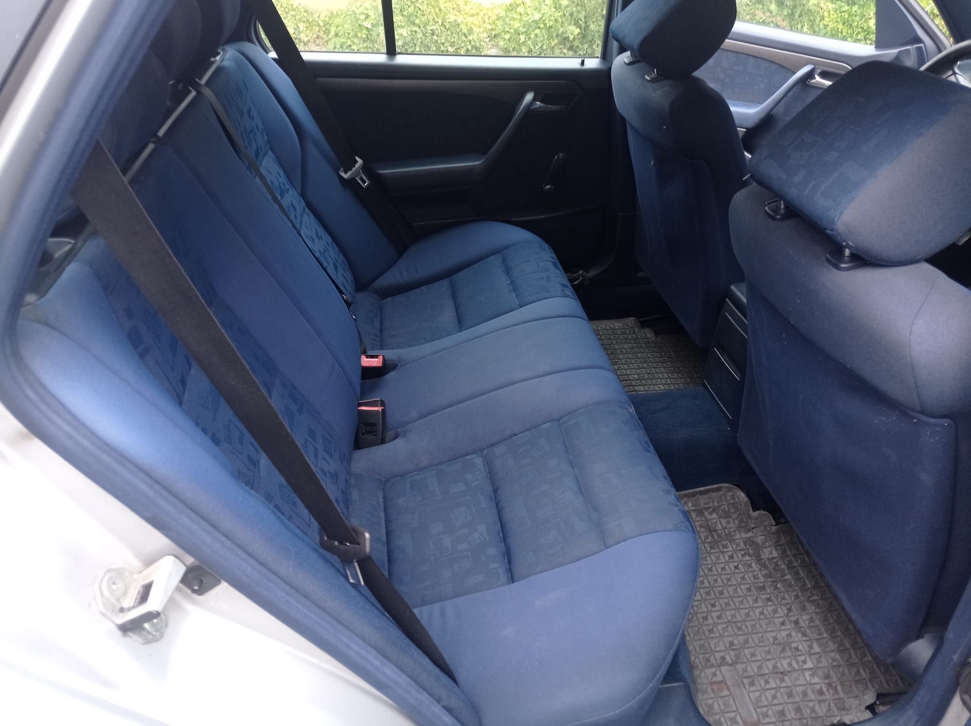 Mercedes Benz C 220