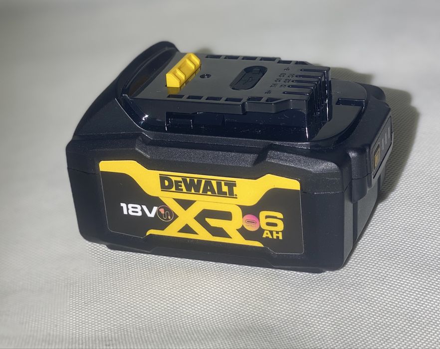 Акумулятор / Батерея Dewalt 6ah-USB TYPE-C-PowerDelivery