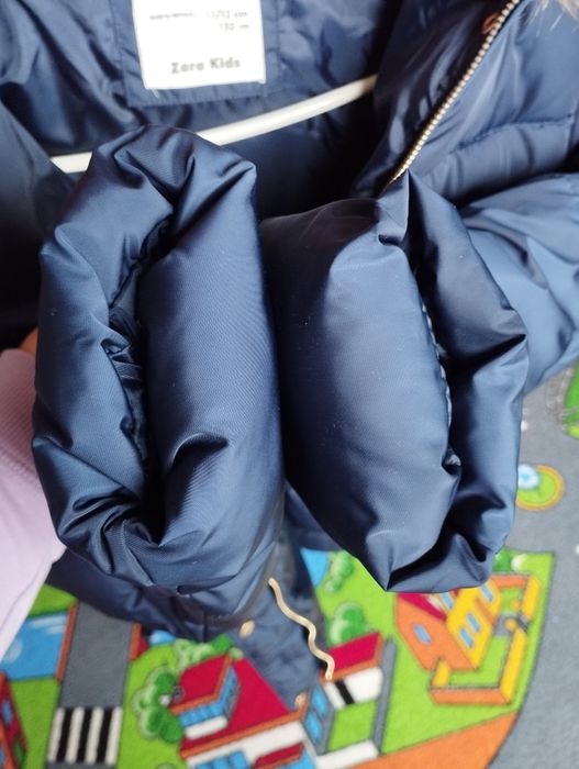 Kurtka zimowa ocieplana dziewczęca granatowa r. 128/152