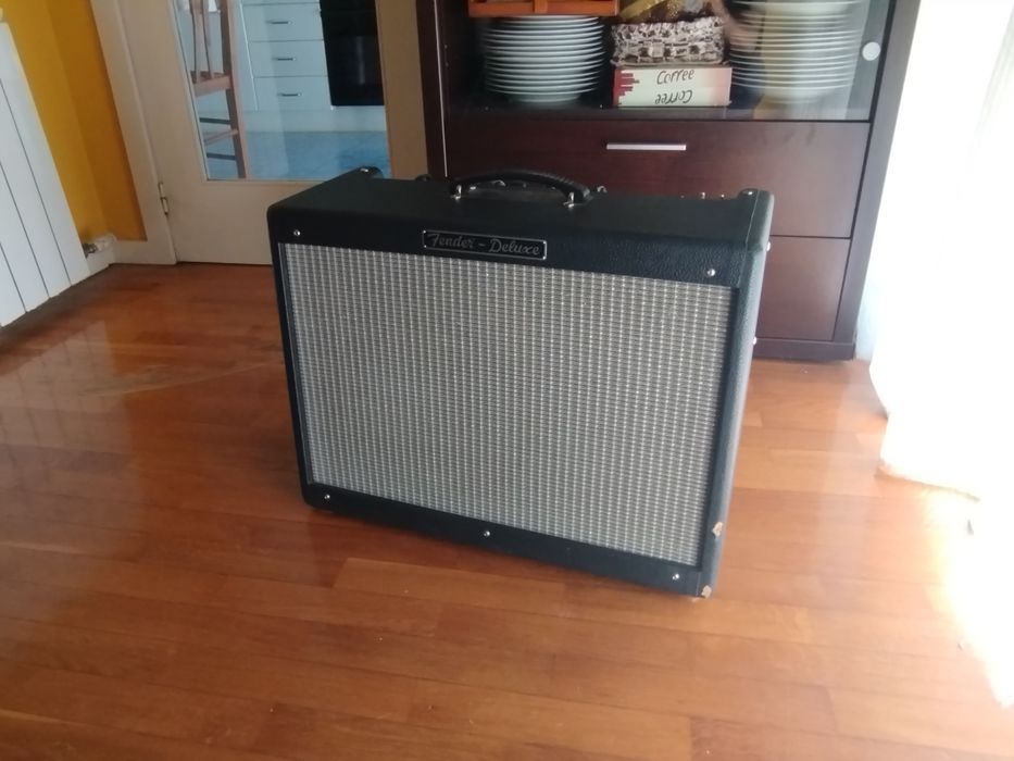 Amplificador Fender Hot Rod Deluxe