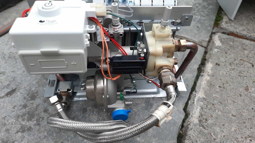 VAILLANT Grup газова колонка автомат економна Saunier Duval Європа ЄС