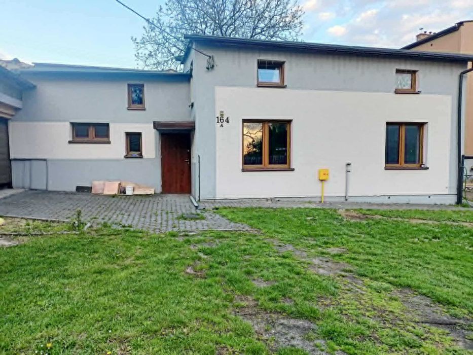 Dom + 2 garaże do wynajęcia okazjonalnego