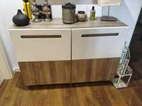 Aparador IKEA modelo Besta