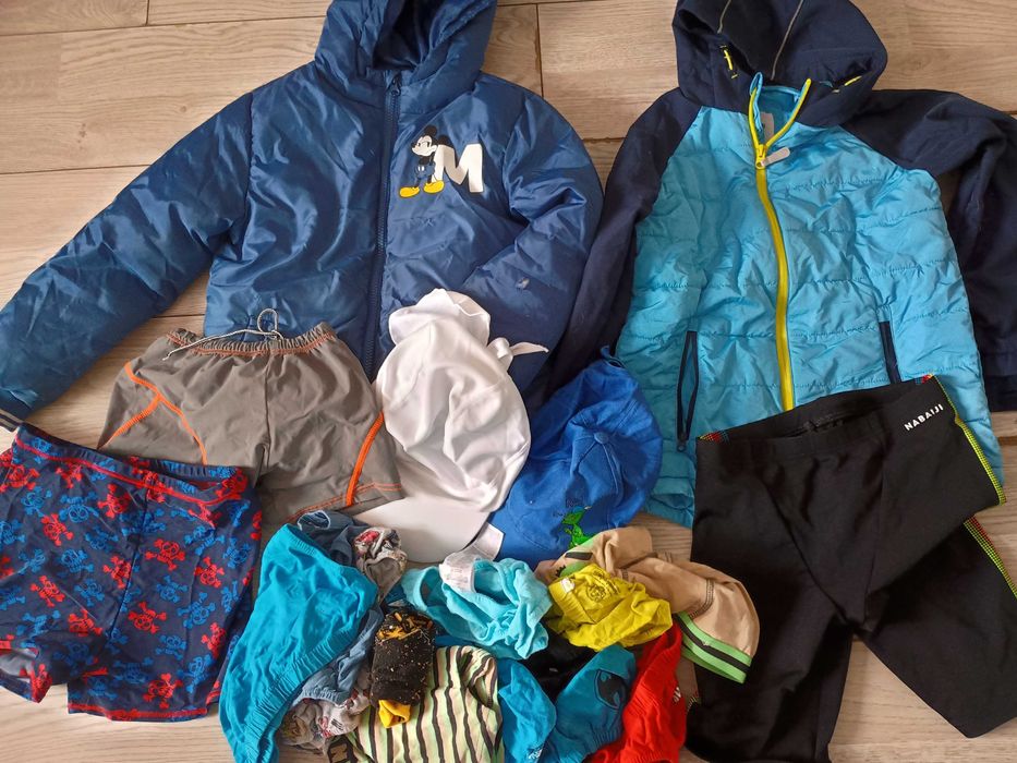 Paka ubrań 134/140 ponad 40 ubrań plus buty i dodatki