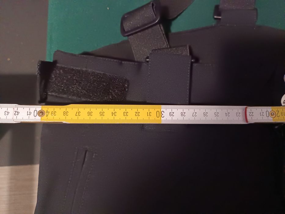 Męskie czarne spodnie narciarskie z szelkami M