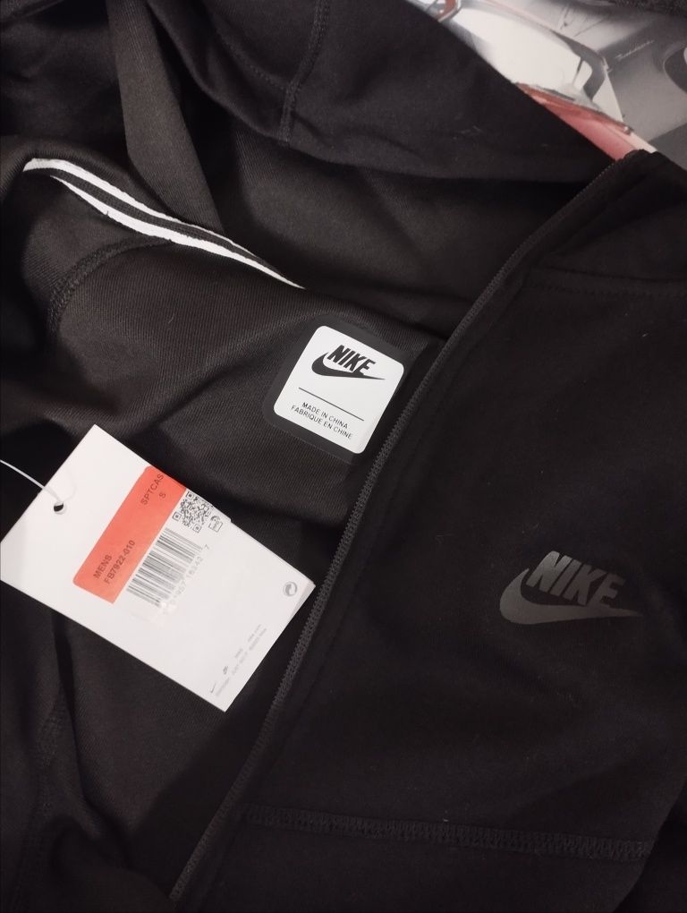 Зипка Nike tech fleece