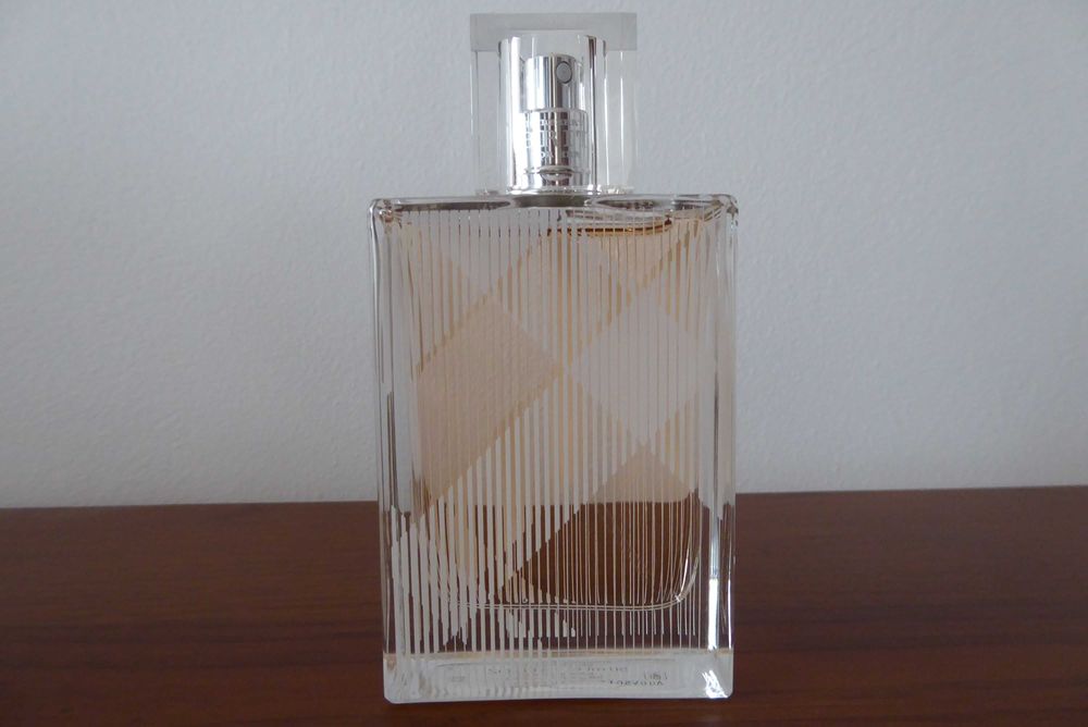 BURBERRY Burberry Brit EDT dla kobiet 50 ml nowe bez kartonika