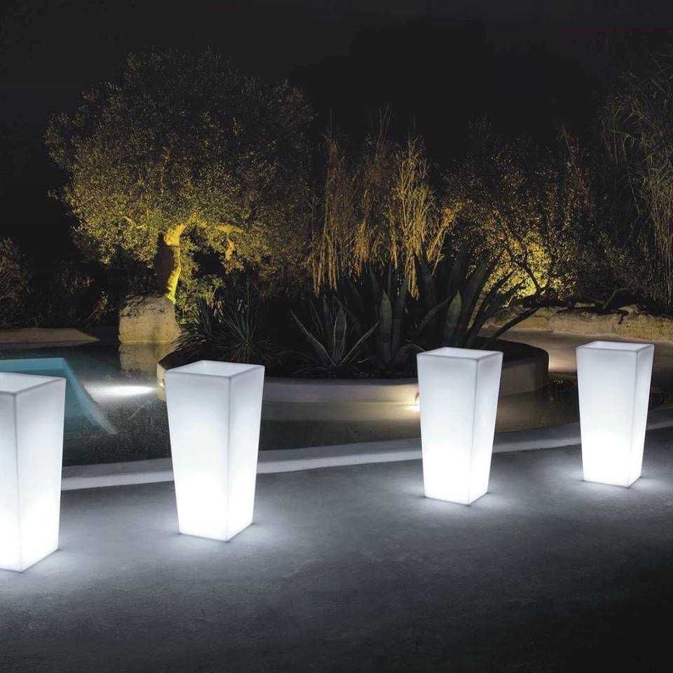 Mobiliario led liquidação