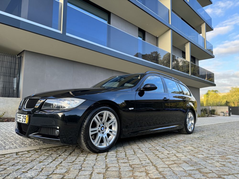 Bmw 320d Pack M NACIONAL ** Kms Reais** TETO PANORAMICO