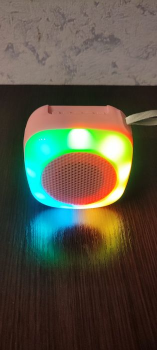 Блютуз колонка новая