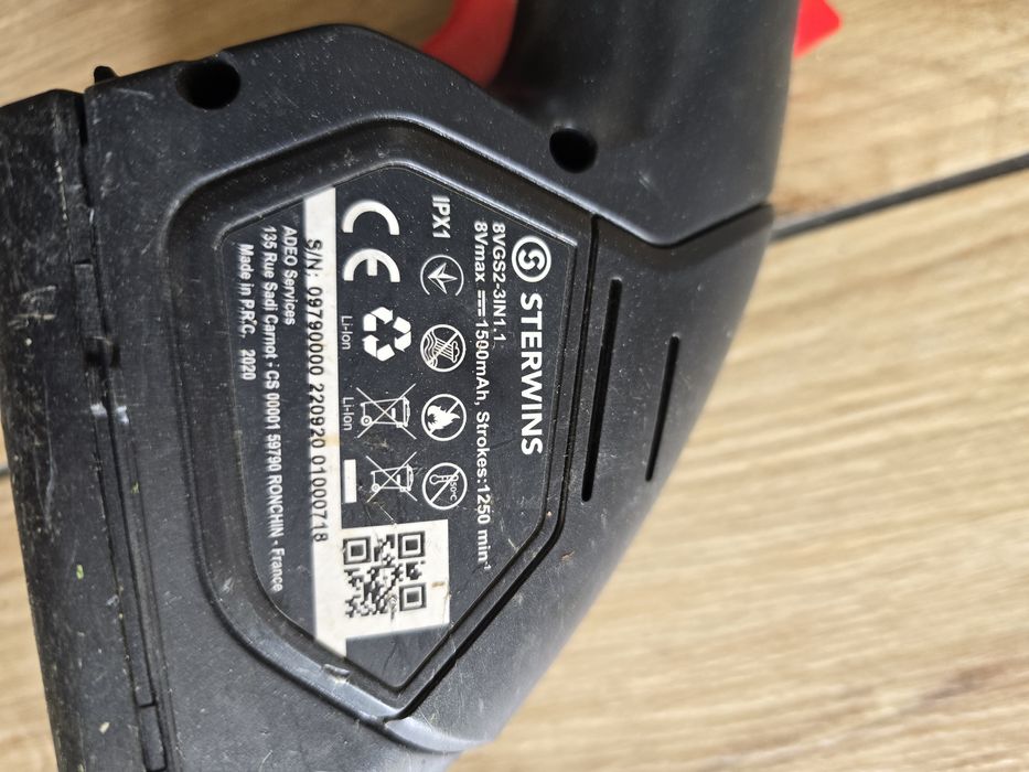 Sterwins nożyce do trawy akumulatorowe + akcesoria